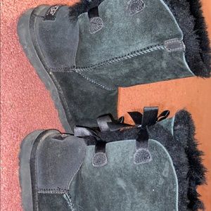 Black UGGS